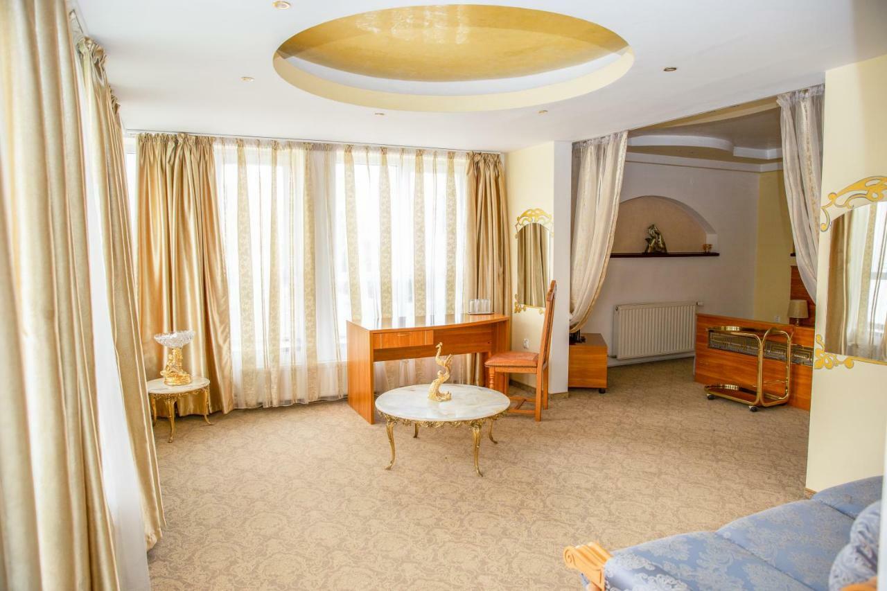 Hotel Roco 이즈빈 외부 사진